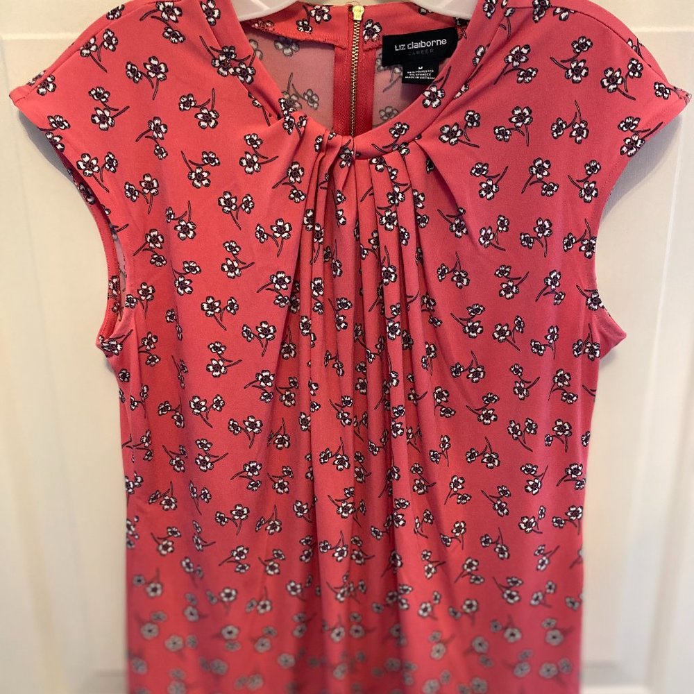 Pinkish Coral Sleeveless Knit Top with Small Floral design Size Medium